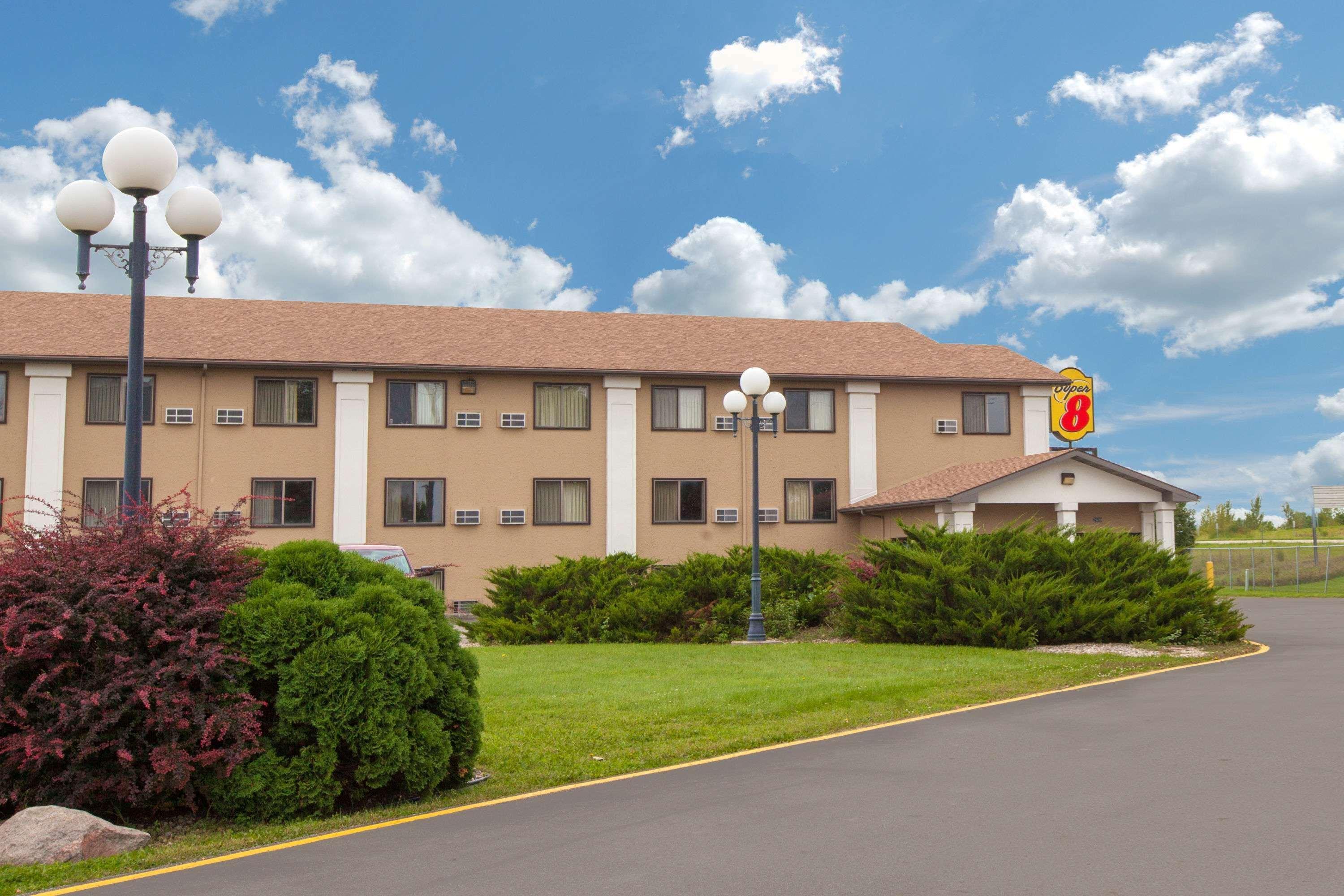 Super 8 By Wyndham Clear Lake Exteriör bild