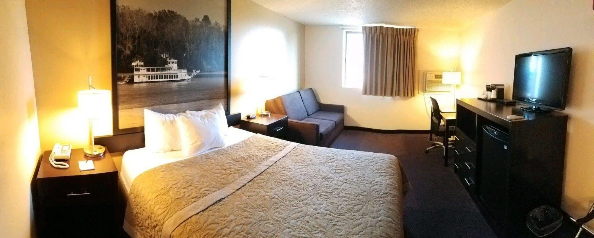 Super 8 By Wyndham Clear Lake Exteriör bild